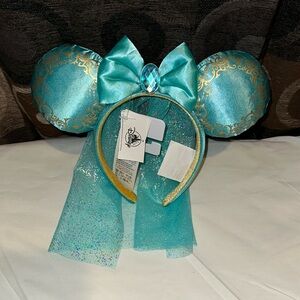 AUTHENTIC DISNEYPARKS EXCLUSIVE MERCHANDISE—2024 Jasmine Vail Ears Headband